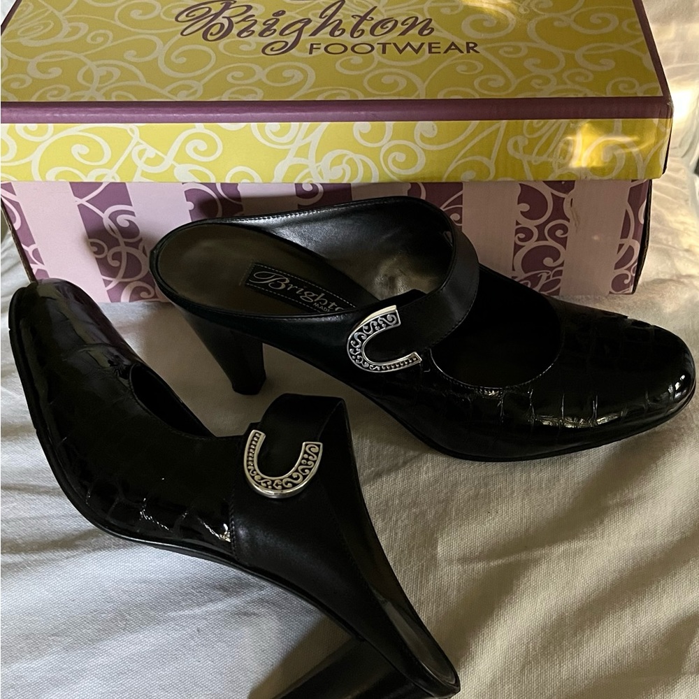 Brighton Black Heels like new condition. Size 7N - Picture 4 of 5